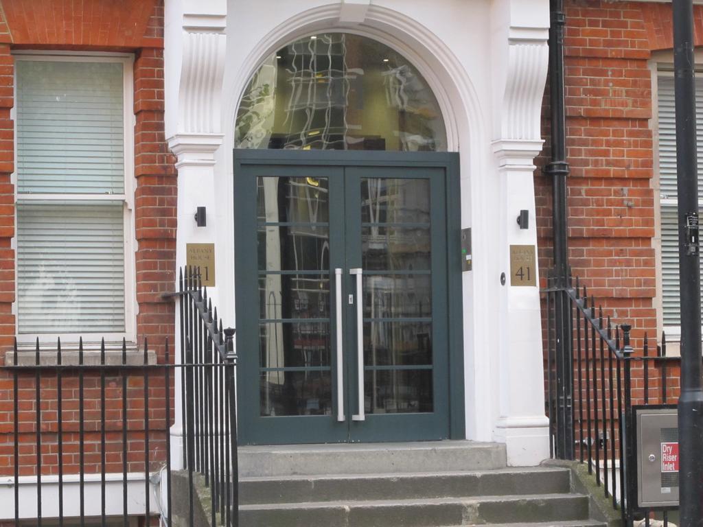 Bloomsbury Apartments ลอนดอน ภายนอก รูปภาพ