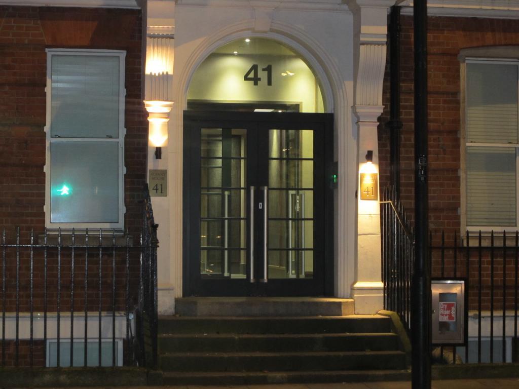 Bloomsbury Apartments ลอนดอน ภายนอก รูปภาพ